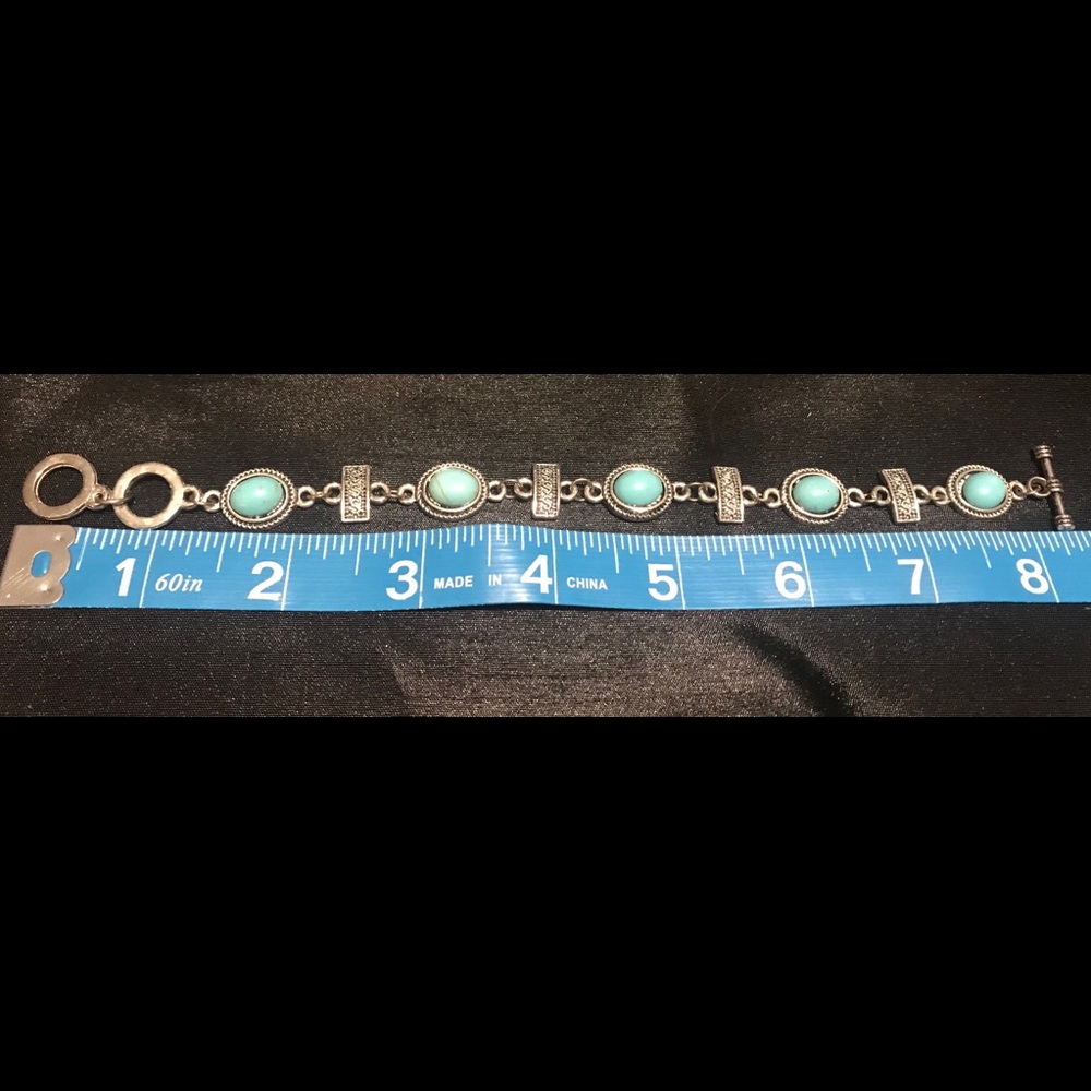 Turquoise fashion jewelry bracelet